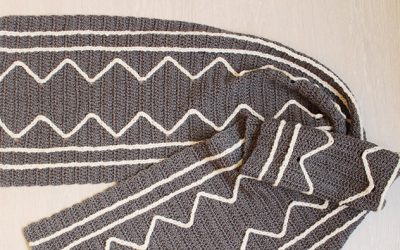 Surface crochet scarf in Simply Crochet -magazine