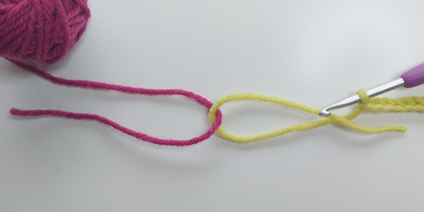 method for joining yarns